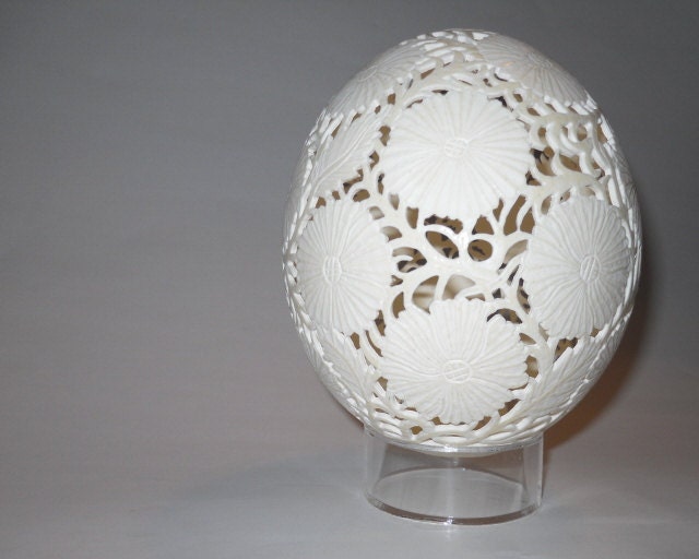 Briar Rose Ostrich Egg