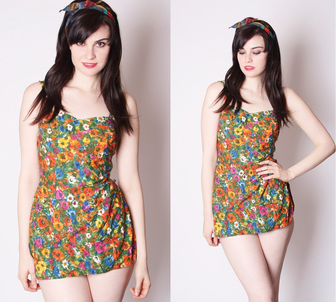 50s Cotton Floral Bathingsuit / 50s Cotton Floral Swimsuit / 1950s Cotton Romper / Floral Swimwear 1950s / Vintage Bathingsuit / 2012
