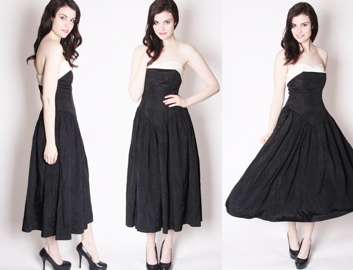 Vintage Strapless Black and White Sweetheart Neckline Prom Cocktail Party Dress / Blacktie Vintage / Vintage Party Dress / 2116