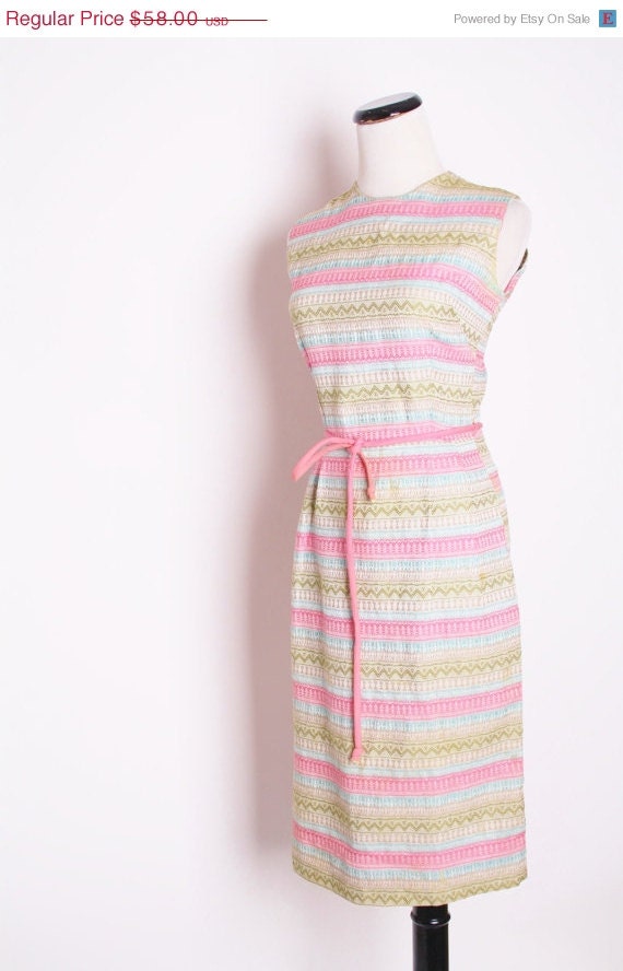 Vintage 1960s Woven Candy Pink Ikat South Western Day Dress / Dress / Dresses /  Aztec / Vintage Dress / 1451