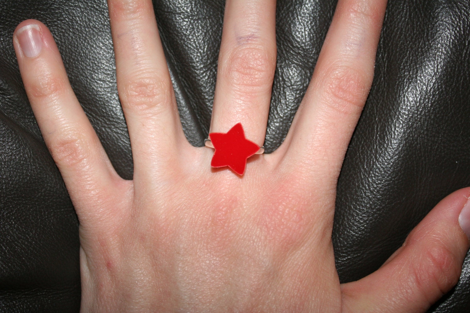 Twinkle- Tiny Red Star Laser Cut Acrylic Silver Adjustable Ring