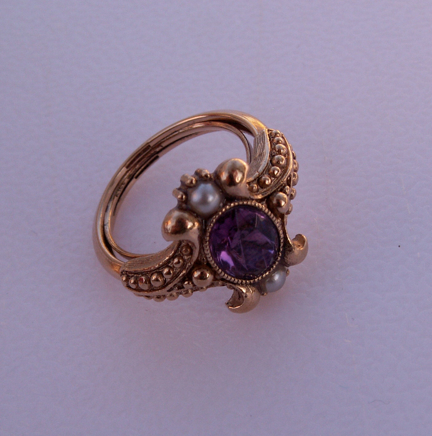 Vintage Ring AVON Amethyst Color Stone Edwardian Pearls Purple Adjustable Size 7