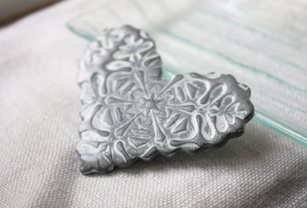 Brooch Shawl Scarf Pin / Silver Pewter Snowflake Heart / Handmade Jewelry Jewellery
