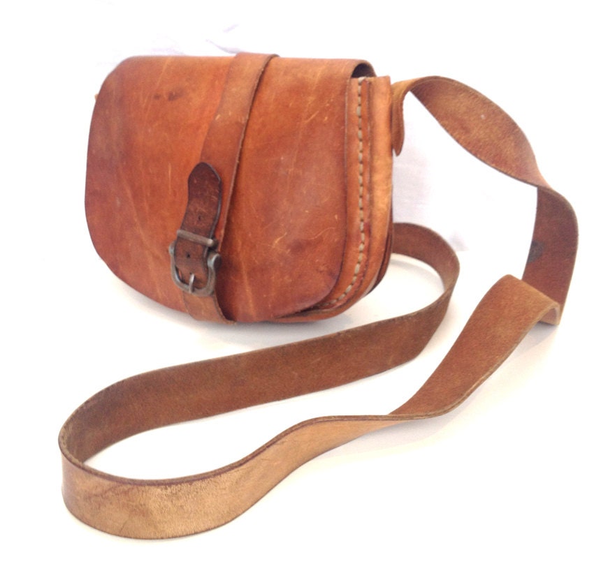 Margella, French Vintage, Tan Leather Satchel, 1970s Messenger Crossbody Handbag from Paris