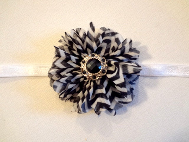 Black and White Chevron Chiffon Flower Headband. Baby Hair Accessories. Girls Hair Accessories. Chevron Flower Headband