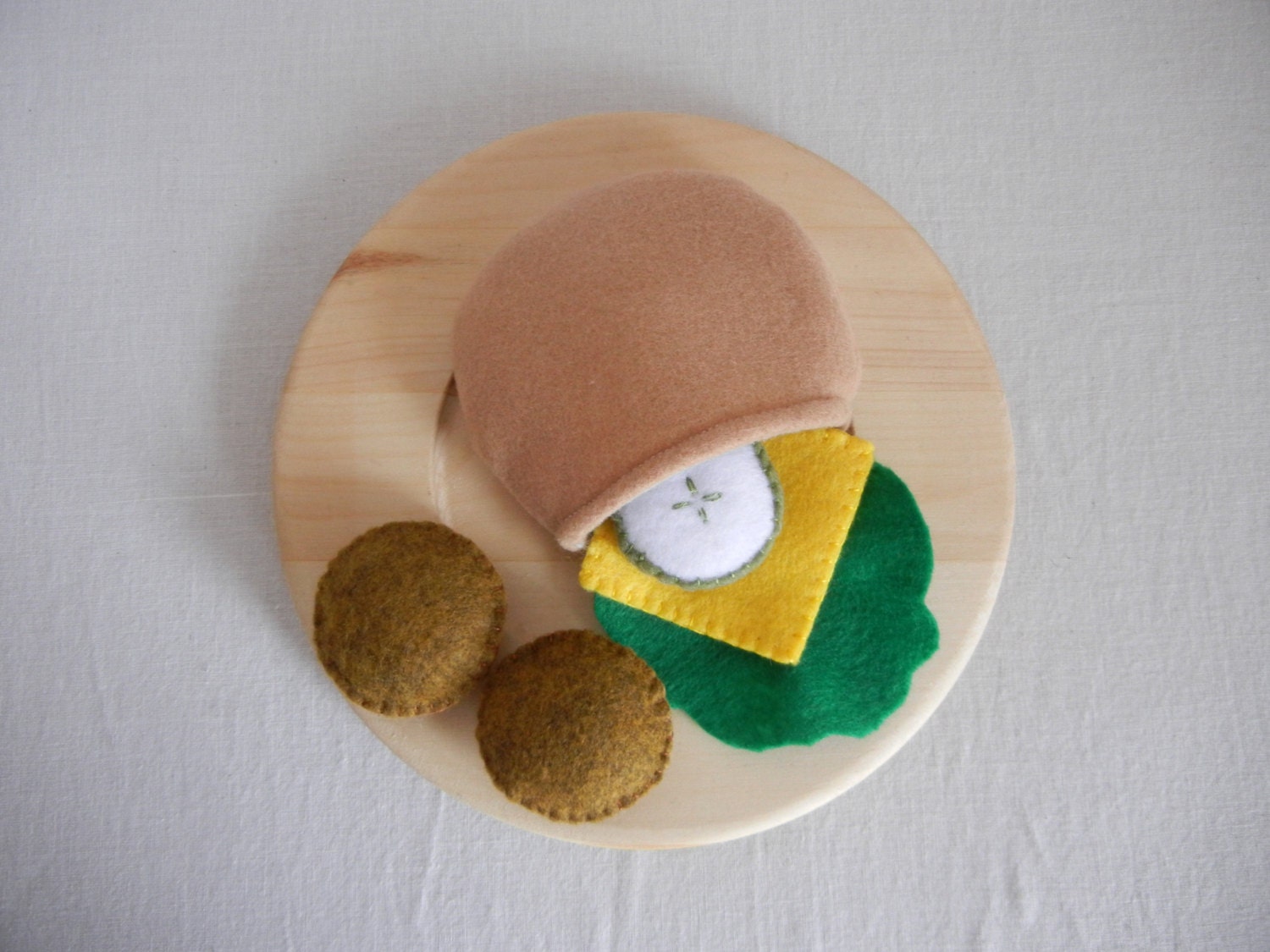 Felt Pita Pocket Sandwich with Falafel