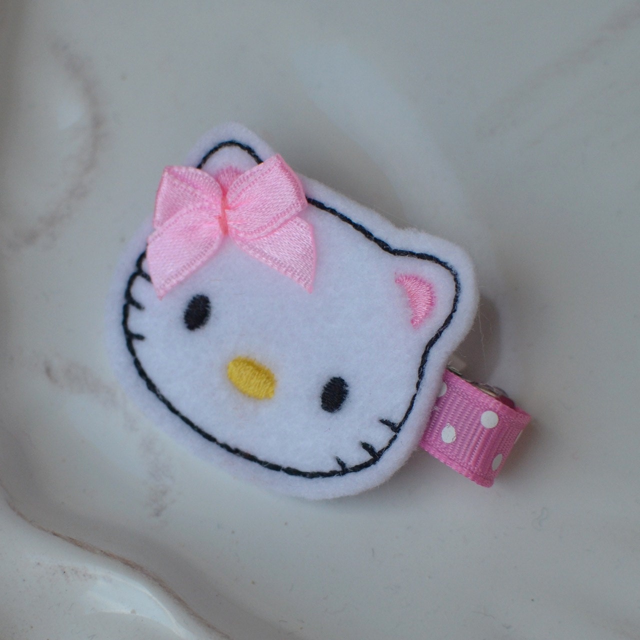 Cute Cat Hair Bow