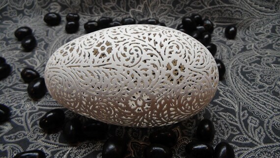 Hand Carved Victorian Lace JUMBO Goose Egg: Full Floral