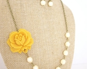 SALE Yellow Bridesmaid Jewelry Set of 3 Mustard Yellow Necklace Rustic Wedding Jewelry Yellow Wedding