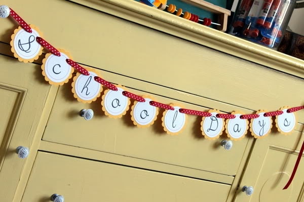 School Days Banner. Back to School Banner. Welcome Back. School Banner. Red yellow white banner. Teacher Banner. Classroom Banner. Il_170x135