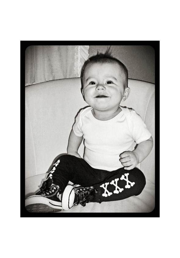 Punk Rock Skeleton crossbones on black tights / pants. 12 - 18 or 18 - 24 months Heavy metal / punky princess clothes. Alternative leggings