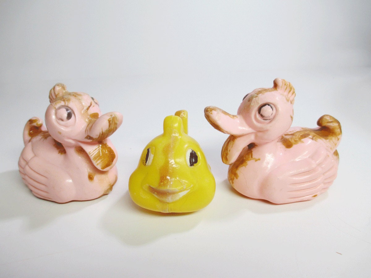Vintage Carnival Ducks and Fish - Amusement Park - 3 Game Pieces