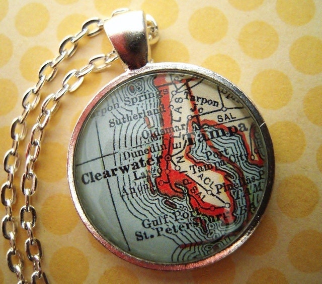 Vintage Clearwater Tampa Florida Glass Map Pendant Necklace
