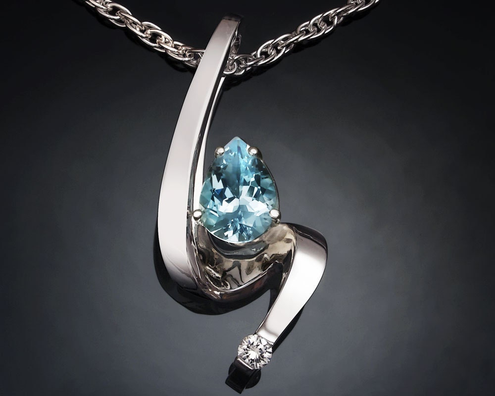 aquamarine pendant - March birthstone - blue - diamond - wedding - fine jewelry - Argentium silver - eco-friendly - 3380