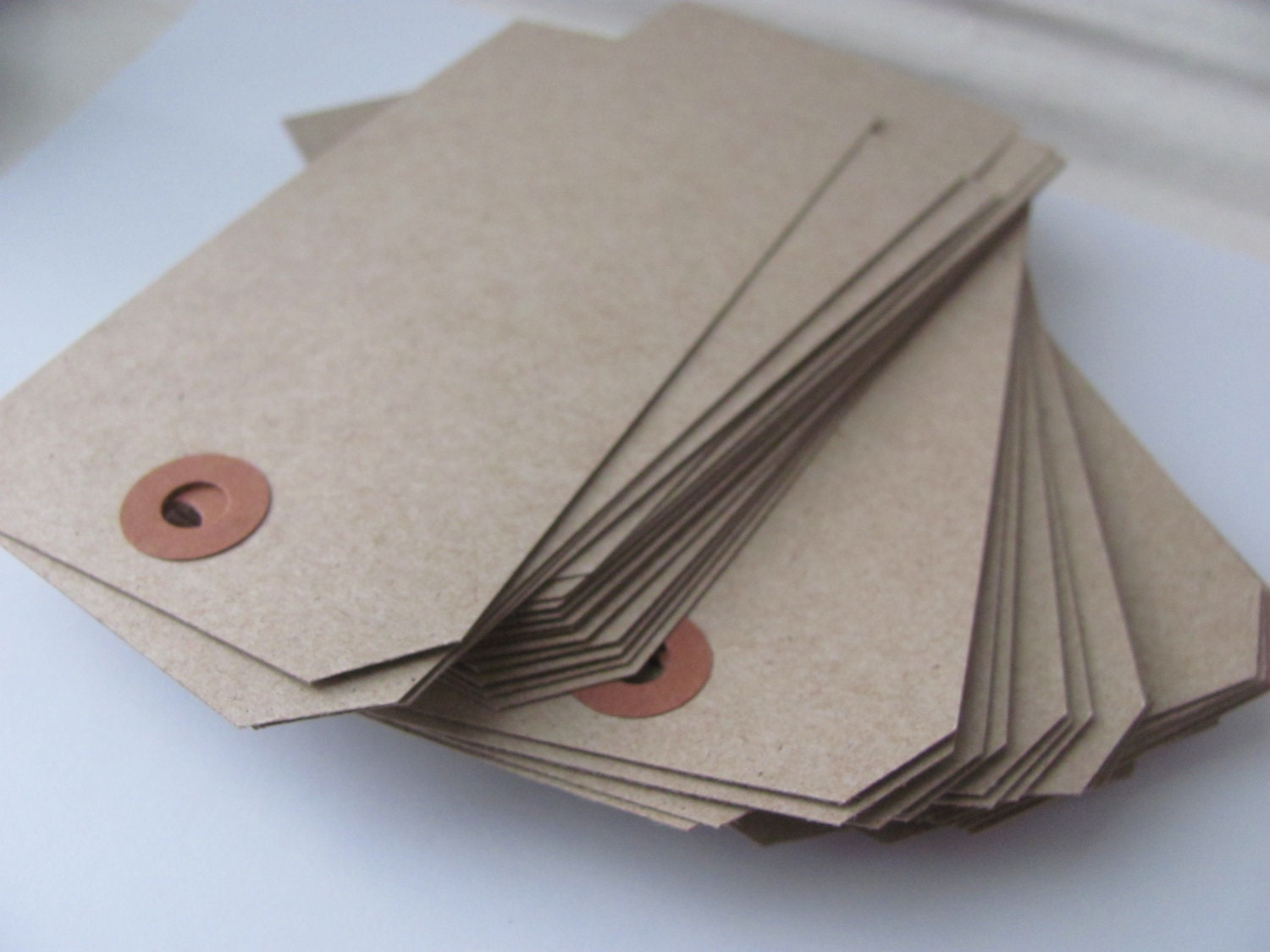 100 Extra Large 100% Recycled Shipping / Parcel Tags - Light Kraft Brown - Blank - 4 3/4" x 2 3/8" - Eco-Friendly Green Packaging - 4.75"