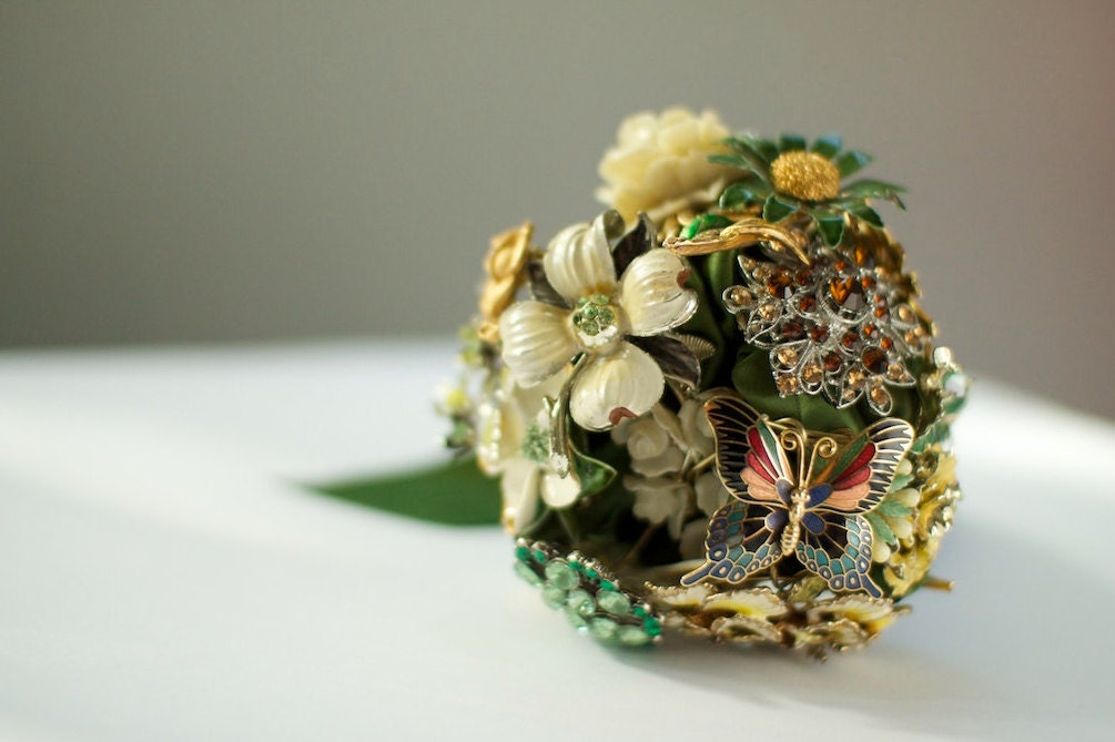 Custom Brooch Bouquet Cake Topper - designed to fit your colors, style and budget