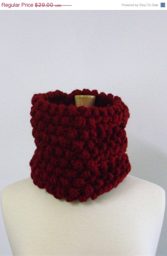 50% OFF Cranberry Red Ribbed / Popcorn Chunky Knit Infinity Cowl Scarf - Last One