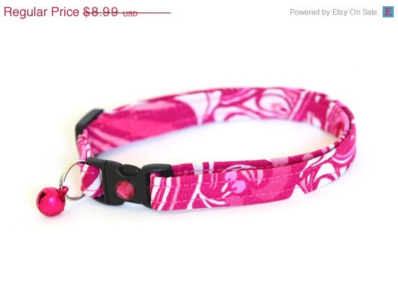 ON SALE Safety Cat Collar - Pink Swirl - Standard (Large) Cat Collar