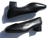 Vintage 90's 1990's Nineties 80's 1980's Eighties Career Indie Work Office Women Ladies Black Pumps Heels Shoes 50% OFF SALE