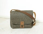 SMALL MESSENGER - Felt & Leather - New heritage - brown blend wool - cognac buffalo leather - Exclusive, formal, handmade for Ipad