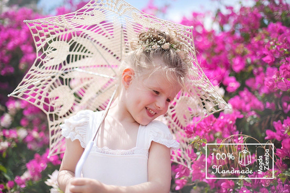 30" Shimmery Cream and Gold Tulip Flower Crochet UMBRELLA PARASOL, Barefoot Wedding, Mothers Day, Party Favor- Ready to Ship
