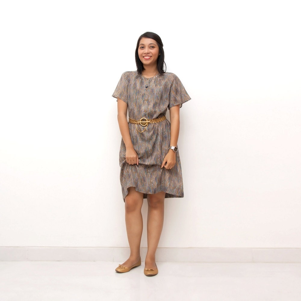 Vintage 70s Shiny Brown Retro Dress - Abstract Print - Loose Fit - Large