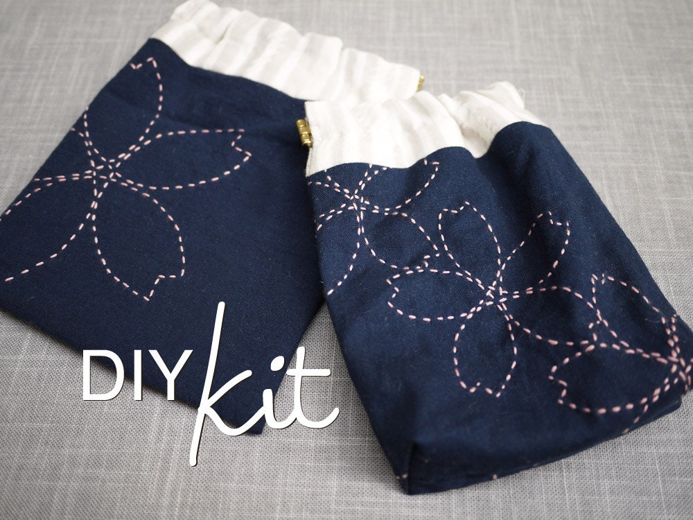 Embroidery Kit: Springtime Sakura Sashiko Flex Frame Pouch