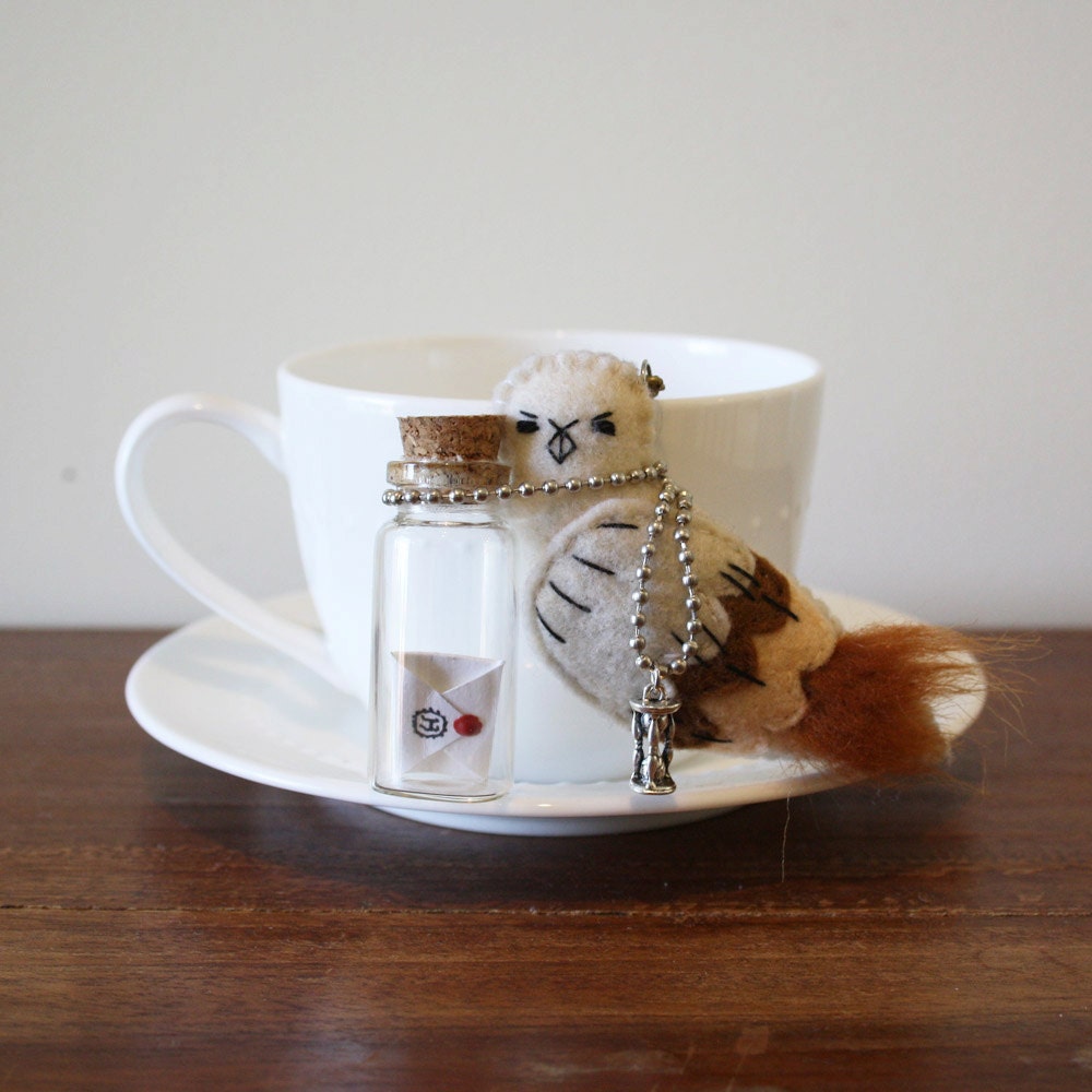 Messanger Owl Vial Penadnt by Winnifreds Daughter