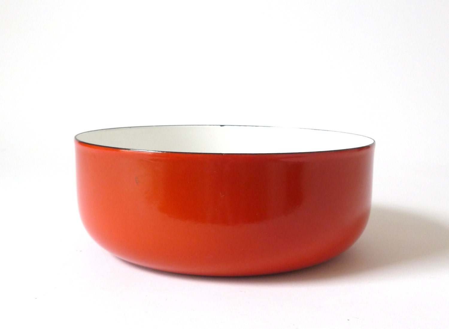 Vintage Tomato Red Arabia of Finland Enamel Bowl ... Kaj Franck, Enamelware, Finnish, Serving Bowl