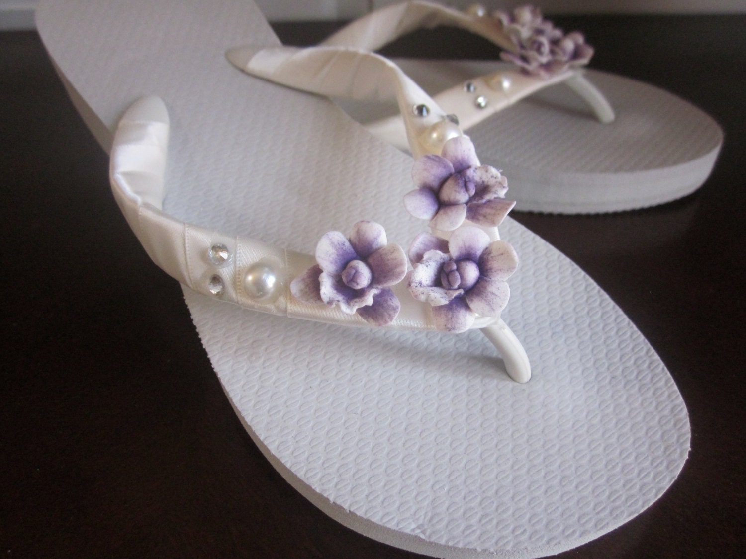 Wedding Shoes/Flip Flops For Bride/Bridesmaids.HANDMADE Orchids.Beach Weddings.Pearls Rhinestones.White Flip Flops.