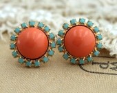 Stud earring Turquoise and Coral salmon pink pearls, bridesmaids earrings - 14k plated gold post earrings real swarovski pearls.