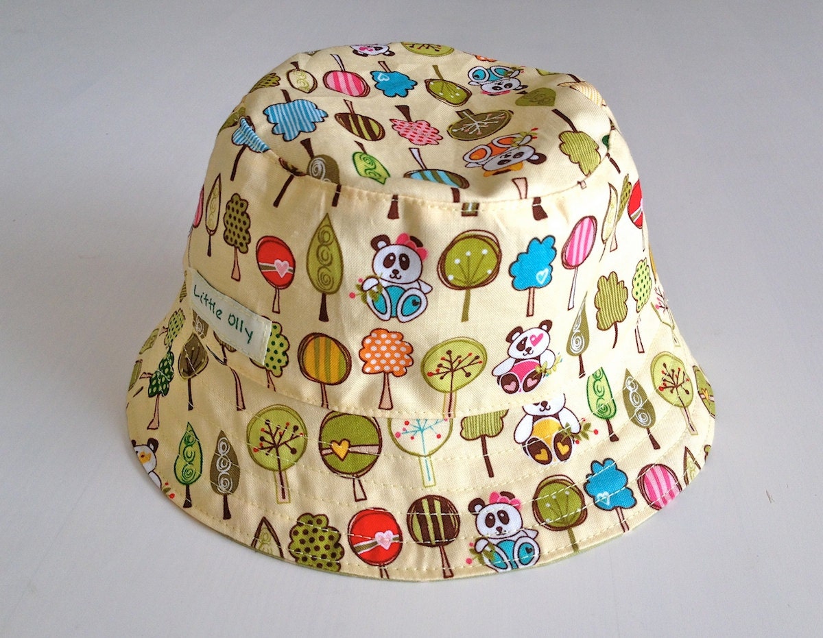 Boys or Girls X Small Bucket Hat - Panda