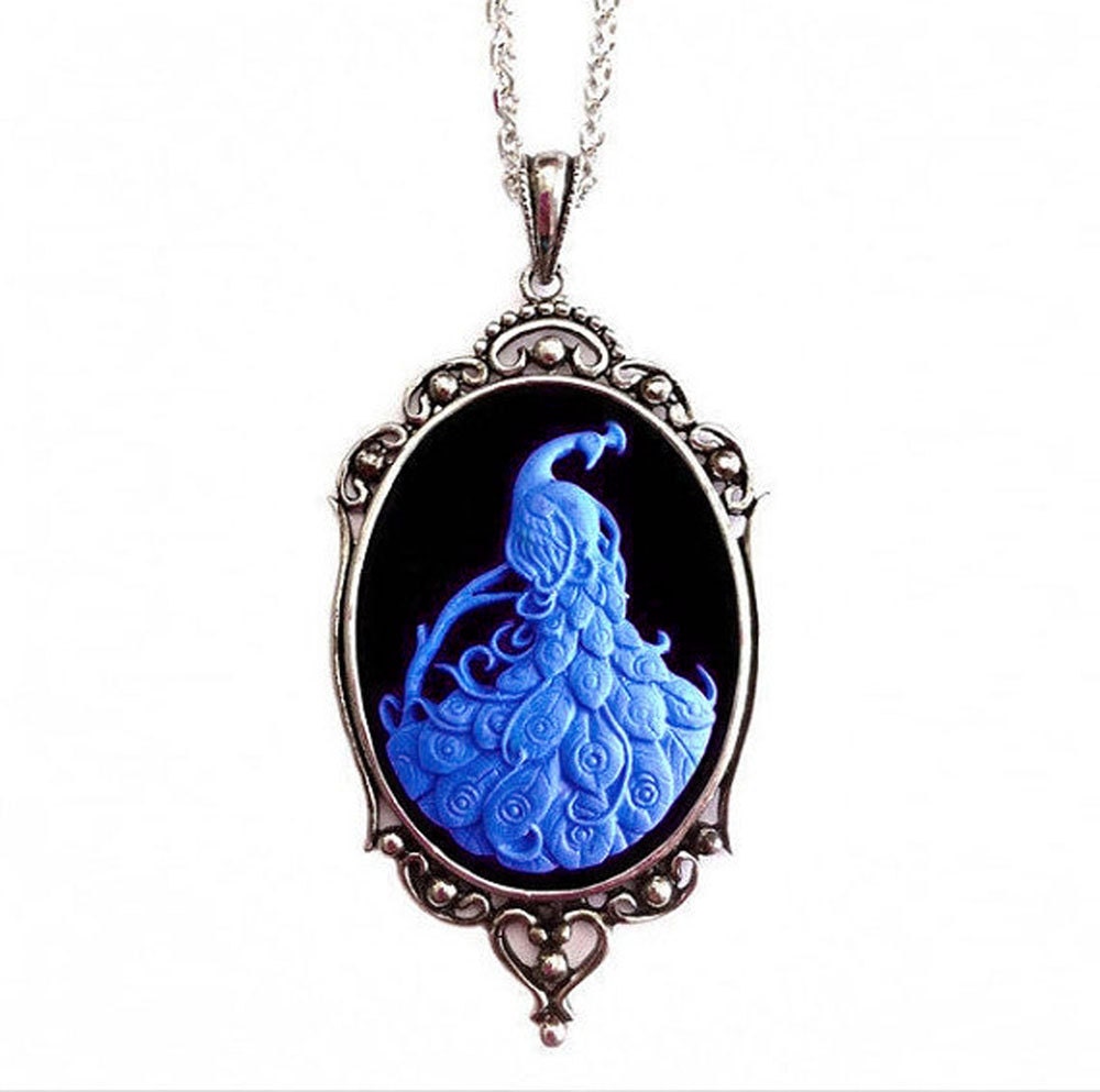 Peacock Cameo Necklace - Violet Blue - Fantasy Jewelry