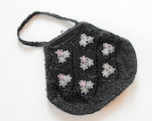 Vintage Beaded Evening Bag in Black....Elegantly Pretty