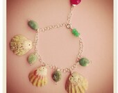 Rare Hawaiian Sunrise an Green Turquoise Shell Charm Bracelet  