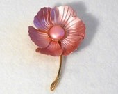 Pink Flower Brooch Pin Pink Petal Metal Lapel Pin Floral Jacket Pin Brooch Jewelry vintage retro FREE SHIPPING