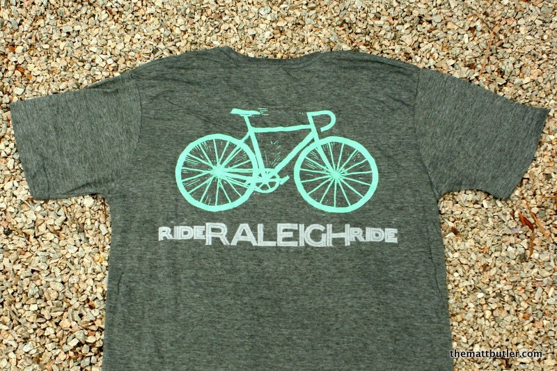 ride RALEIGH ride Bike Men's T-shirt