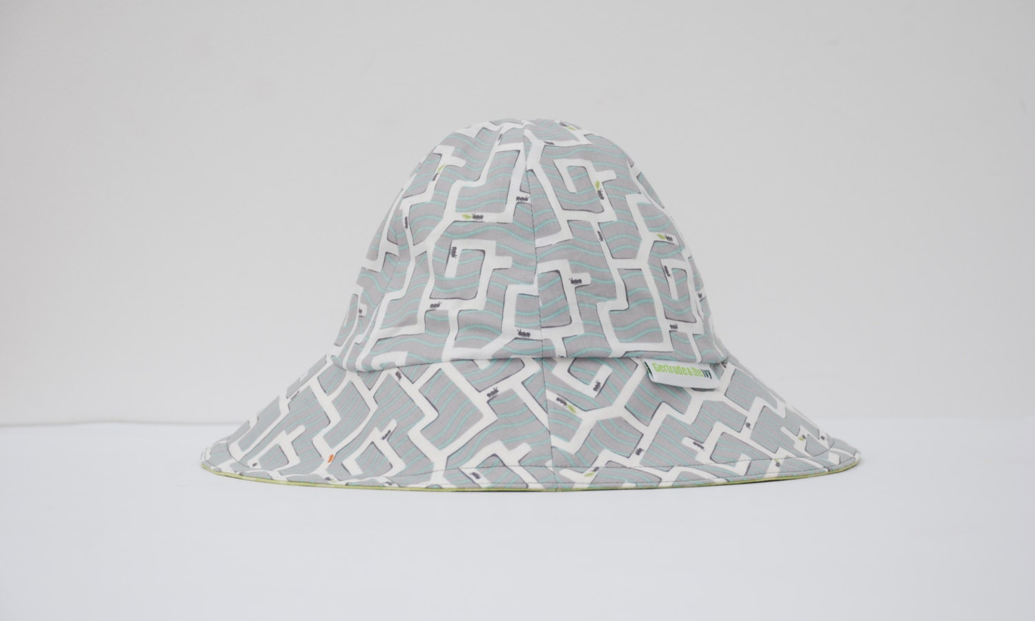 Children's Sun Hat Reversible (3-5 years) - Ant Maze