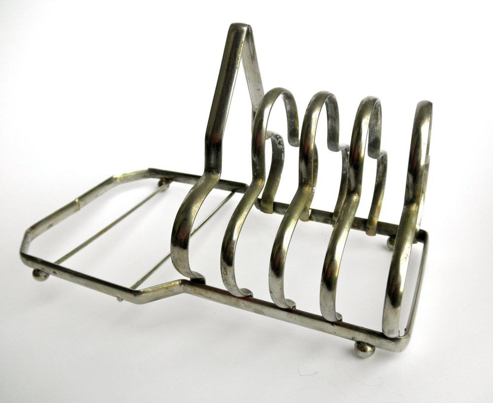 1950s Chrome Toast Rack // Club Shape Design // Atomic Kitchen Ware // Cool Retro Kitchen // Toast Caddy