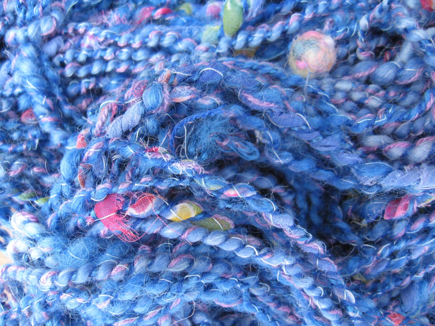 Handspun art yarn INTERNATIONAL WATERS 46 yards free shipping