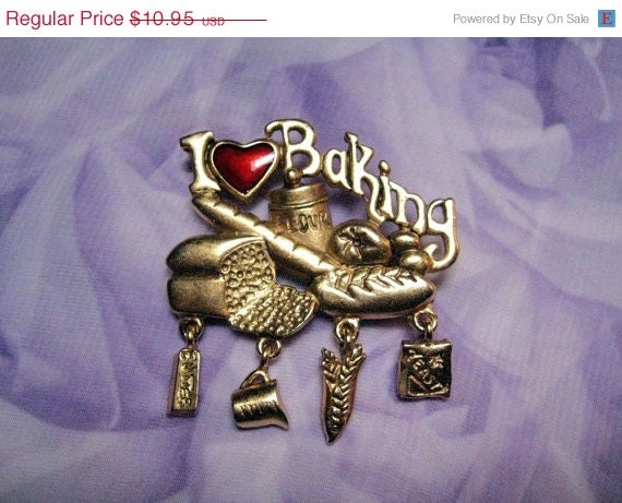 BIG SALE Danecraft Signed "I Love Baking" Articulated Brooch
