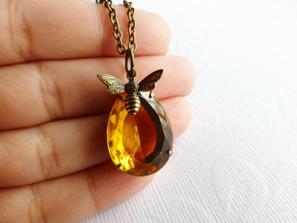 Honey Bee Necklace - Topaz
