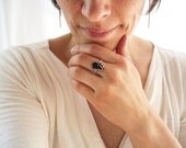 Sterling Silver Ring. Modern Jewelry. Black Glass Acorn