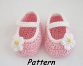 Instant Download to PDF CROCHET Pattern: Basic Mary Jane Baby Shoes with Posies