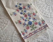 Vintage Cross Stitch Linen Kitchen Towel Decorative Primary Colors Floral stock102