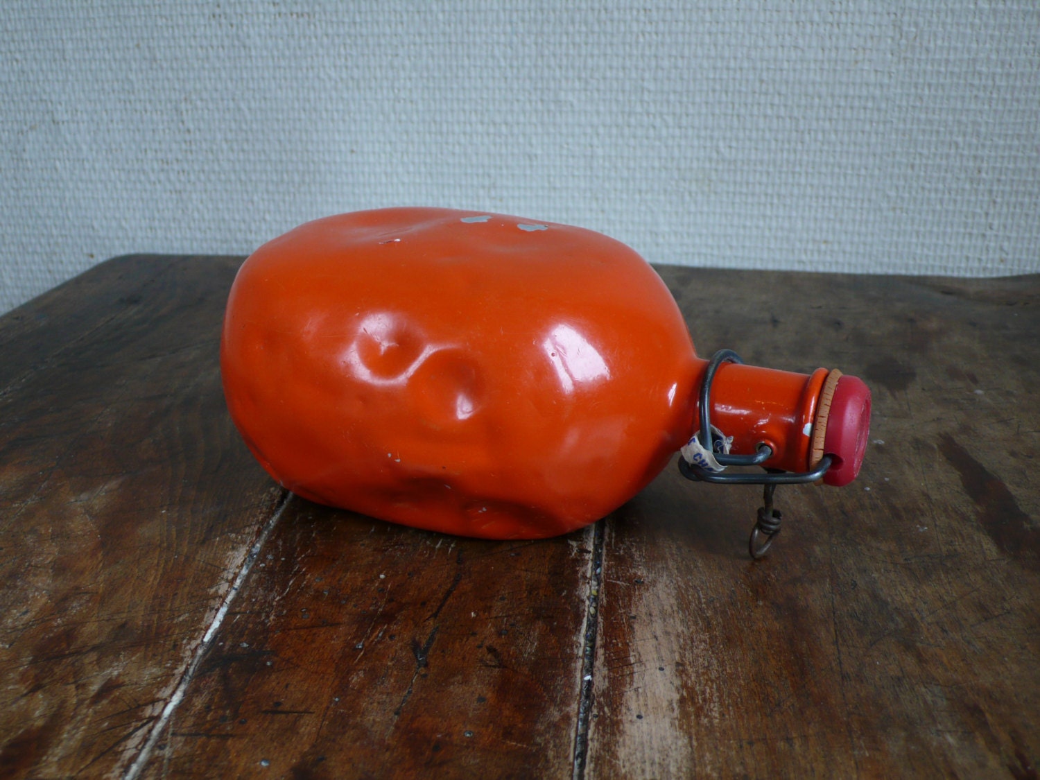 Vintage metal water bottle, drinking can, camping equipment,  french, metal, coffee, red tin,   French vintage housewares