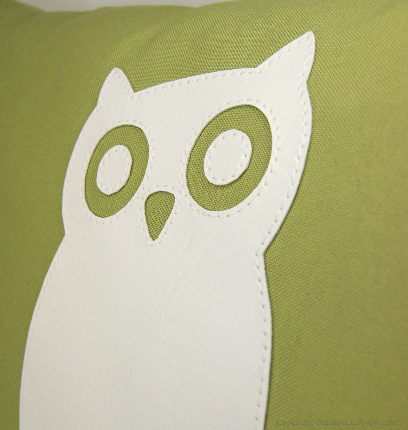 RESERVED for smurphsko - 18x18 outdoor owl pillow cover - Patio decor - Summer decorations - Owl applique cushion cover in green and white