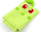 Chikorita Pokemon Nintendo DS case pouch fleece camera carrying case 3DS / DSi / DS Lite / PSP holder