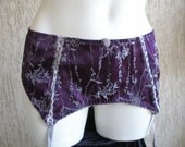 Vintage French Garter belt with Embroidery, size M-L