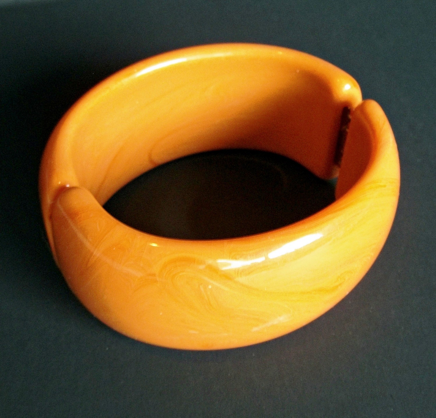 Chunky Retro Vintage Thick Orange Lucite Plastic Magnetic Clamper Bangle Bracelet